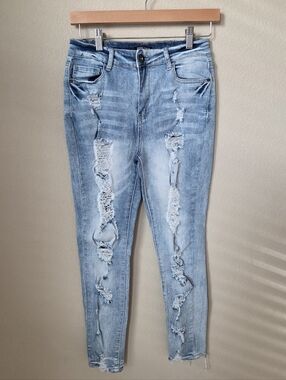 Elite Jeans Skinny Distressed Jeans Size 9/10